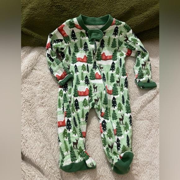 EUC Honest Baby Christmas Winter Footie Pajamas - Picture 1 of 5